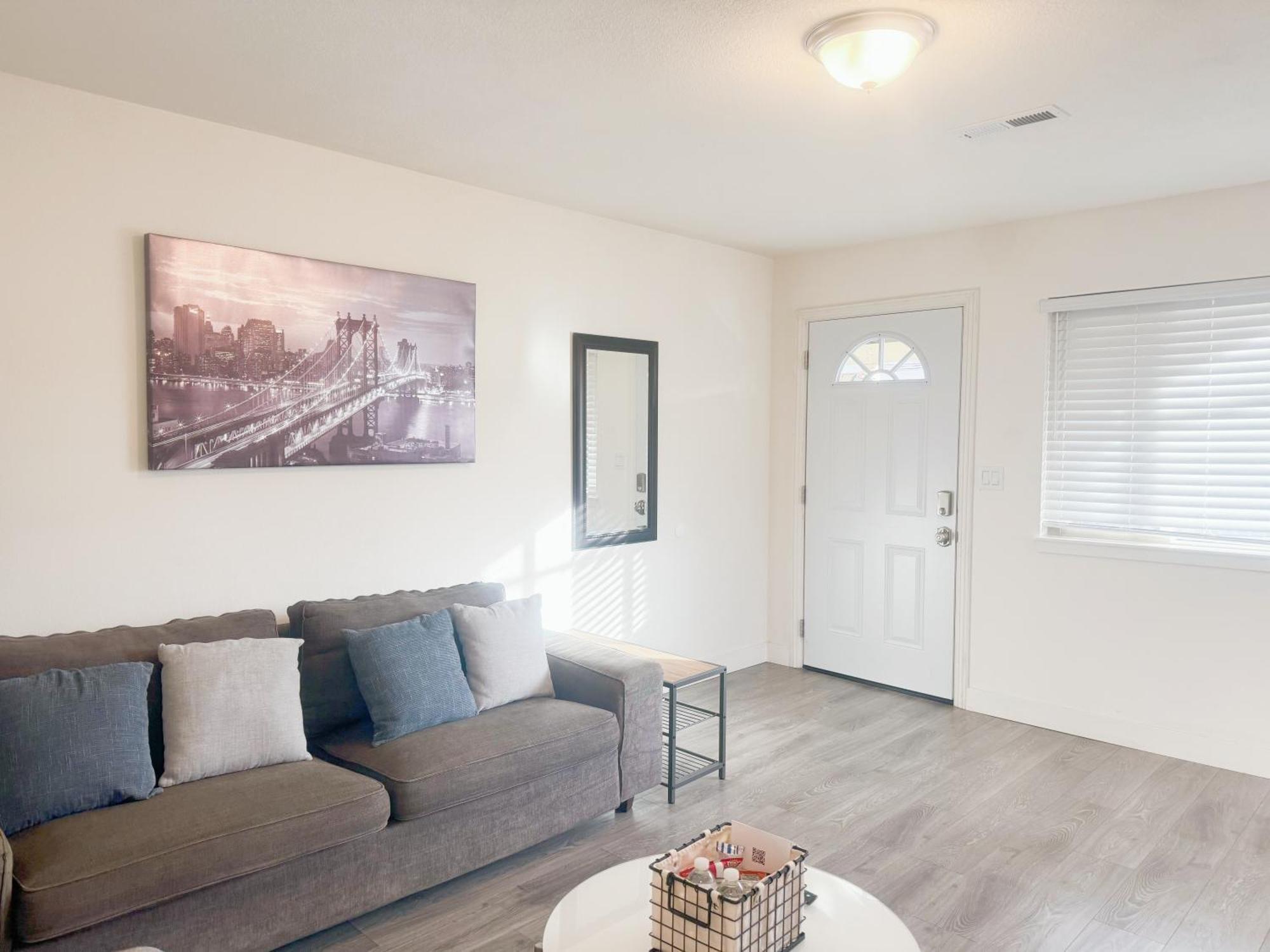2Br Apt With Brand New Super Quite Ac, Washer, Dryer, Free Ev Station, Free Parking In Cupertino 森尼维耳市 外观 照片
