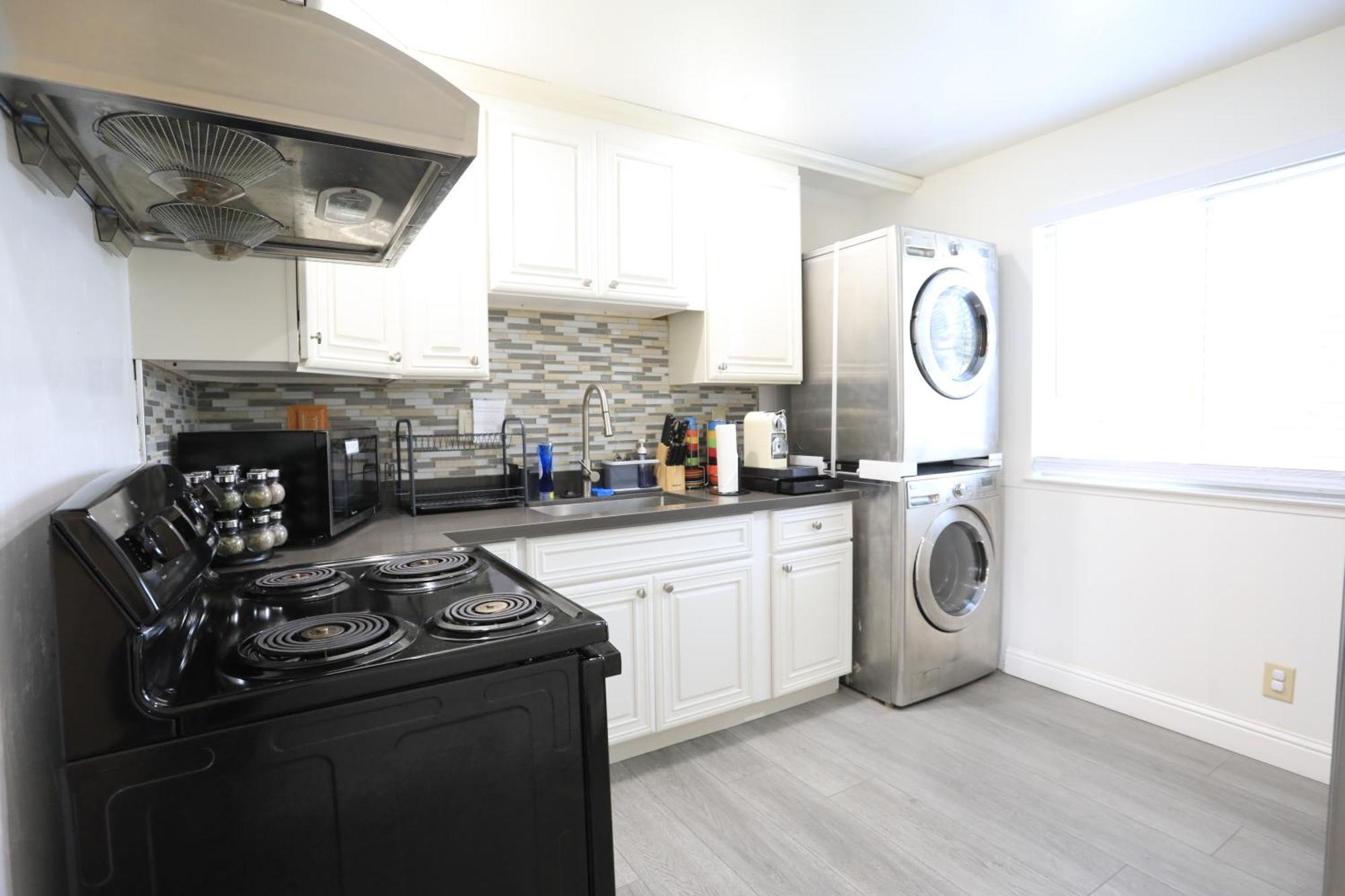 2Br Apt With Brand New Super Quite Ac, Washer, Dryer, Free Ev Station, Free Parking In Cupertino 森尼维耳市 外观 照片